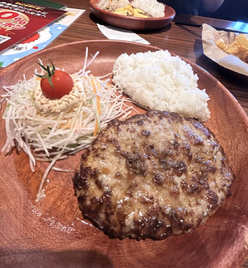 「個人的ハンバーグ3強」を食べ比べてわかったこと──「LDAM視点」で読み解く、それぞれの価値｜行政書士阿部総合事務所